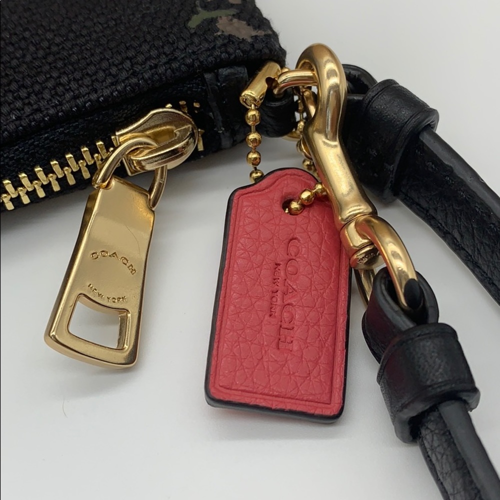 COACH GALLERY POUCH WITH JASON NAYLOR GRAPHIC - Picture 10 of 16